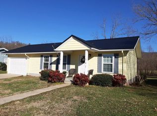 147 Town Branch Rd, Andrews, NC 28901