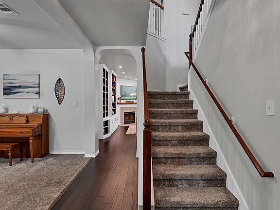 4th image of 3508 Dartmouth Cove