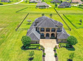 8418 Den Oak Dr, Richmond, TX 77406