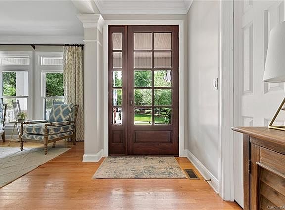 3rd image of 6816 Elmstone Dr
