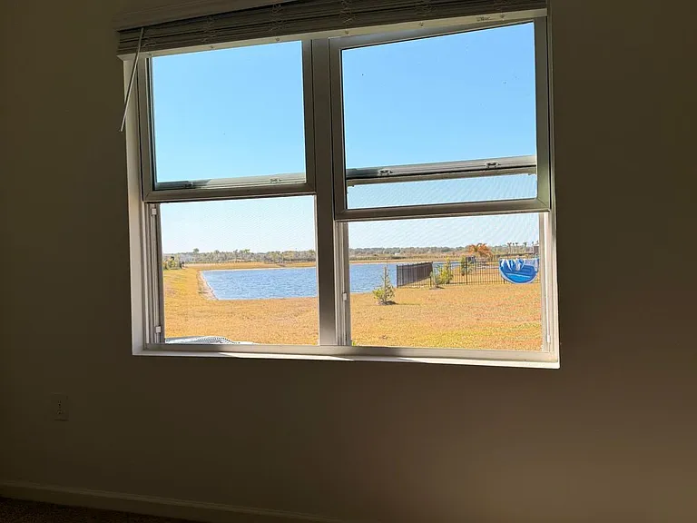 3636 Aberdeen Dr SE — Photo 4