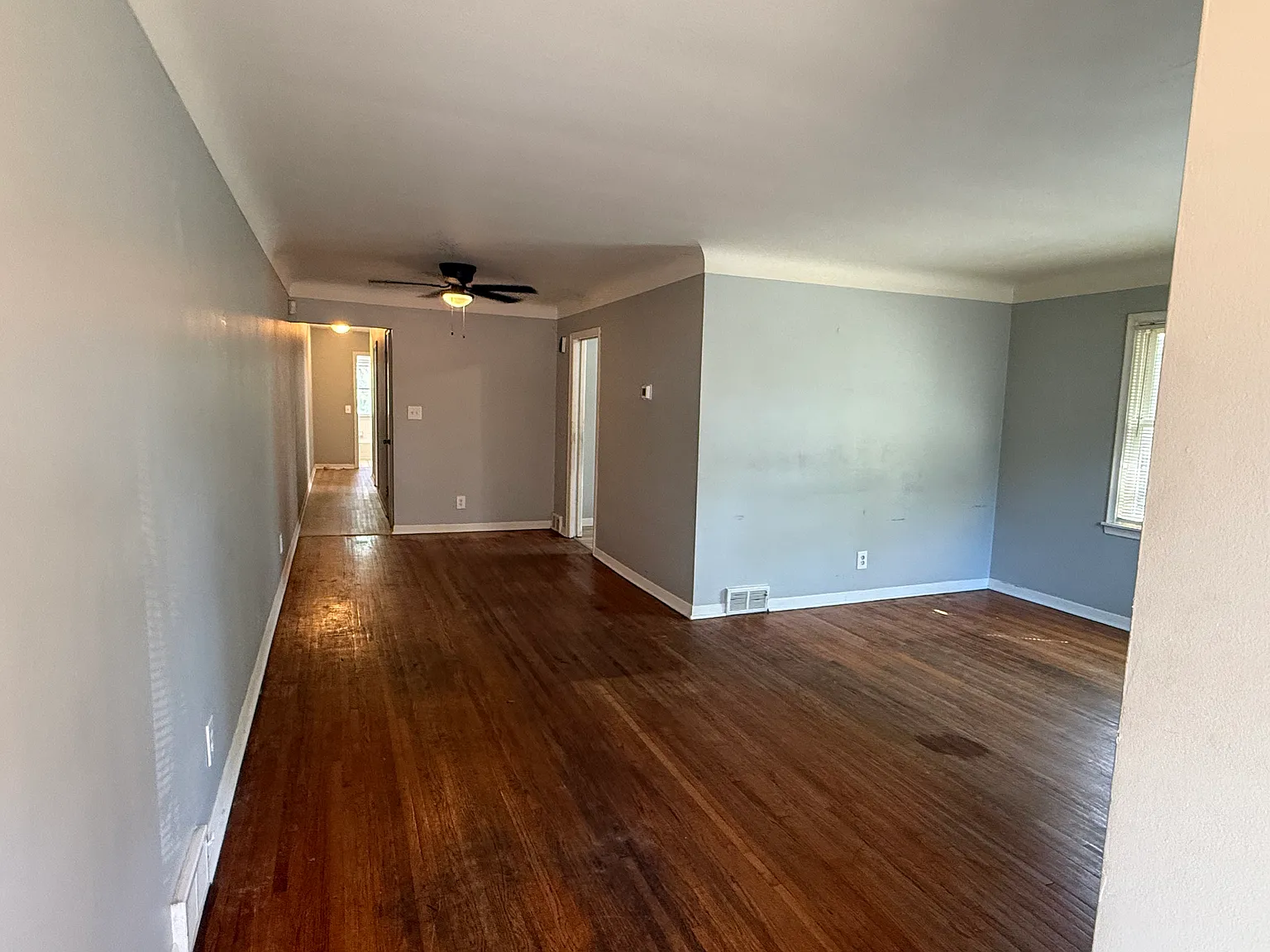 3 Bed/1 Bath Duplex in N. Minneapolis — Photo 2