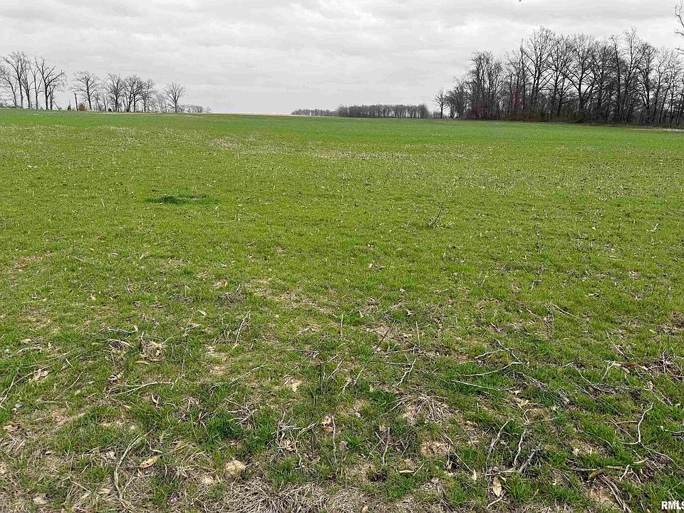 2nd image of 800 E County Rd
