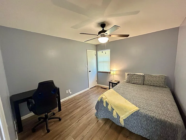 2505 Franklin Dr — Photo 34