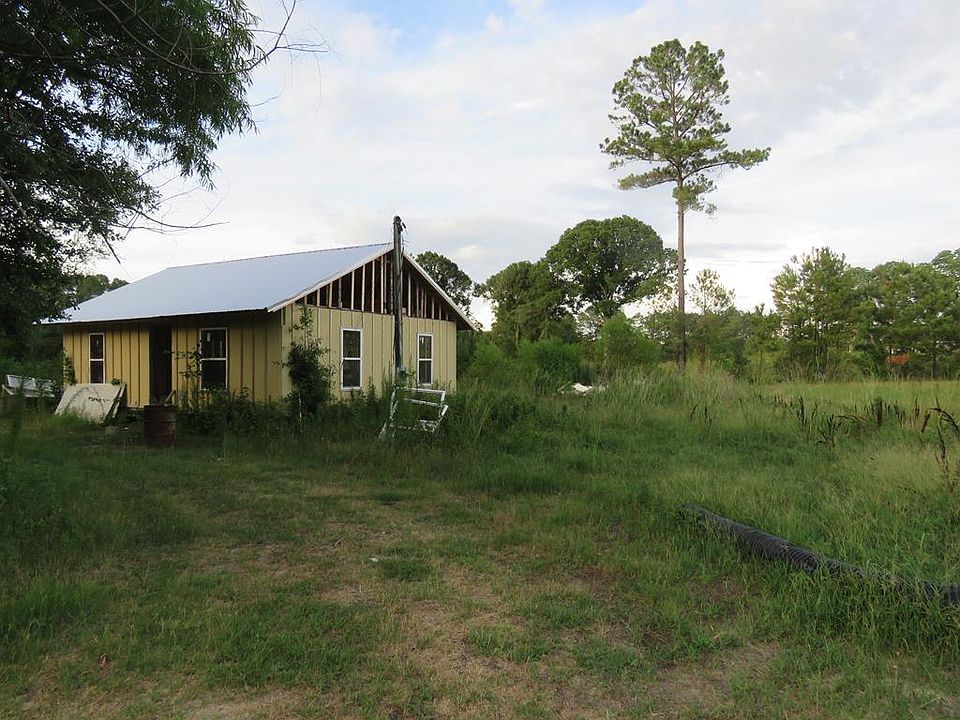2nd image of 3911 New Forest Hwy