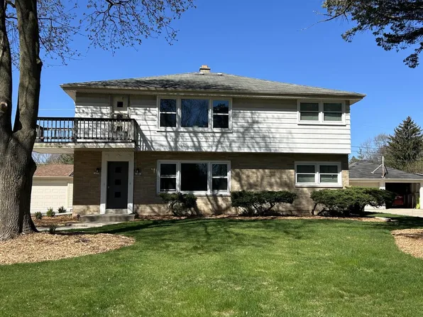 1639 North 116th STREET #1641, Wauwatosa, WI 53226