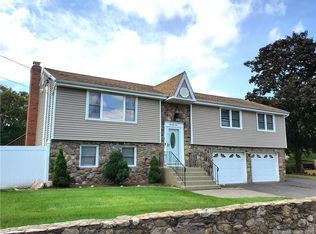 71 University Ave, East Hartford, CT 06108