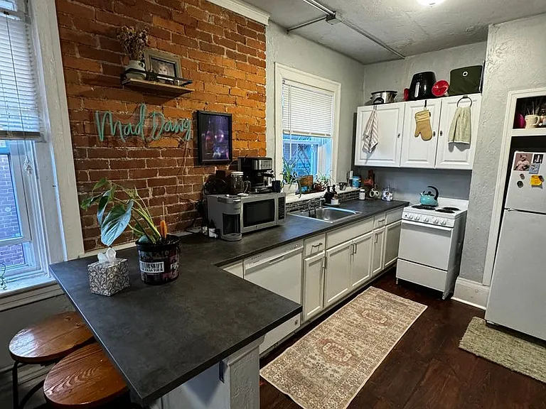 225 South Millvale Avenue — Photo 19