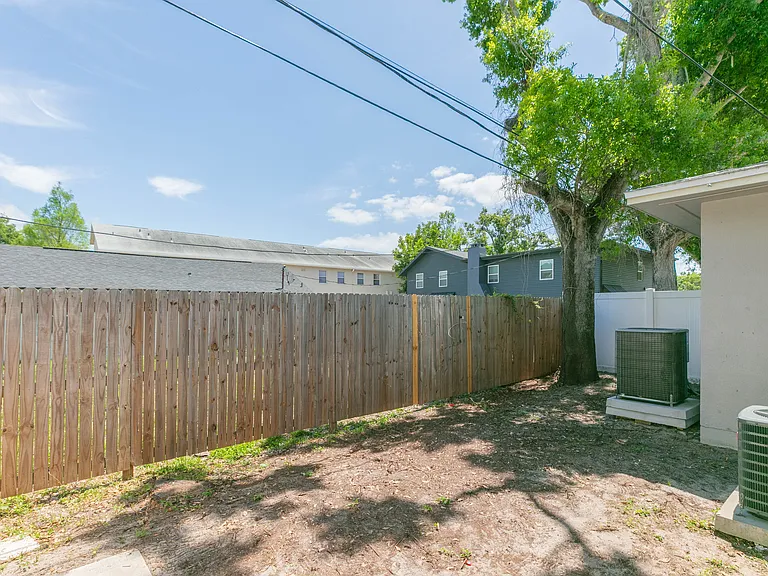 2600 52nd Ave N #A — Photo 16