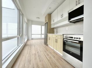 325 Linden Blvd #3, Brooklyn, NY 11226