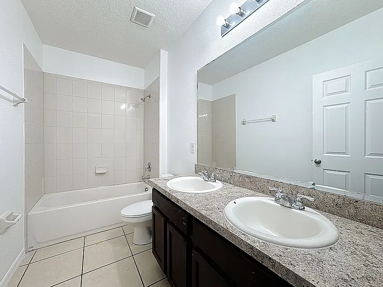 662 Vitoria Rd — Photo 22