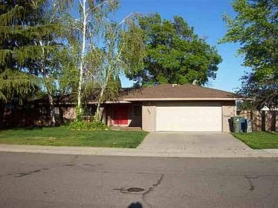 1st image of 546 Gregory Dr #17