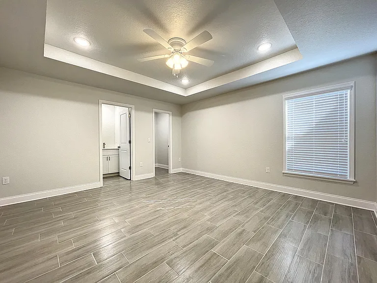 438 Union Dr — Photo 24
