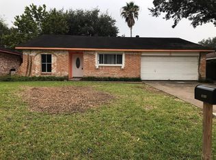 16710 Townes Rd, Friendswood, TX 77546