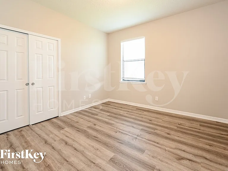 10431 55th Ct E — Photo 10