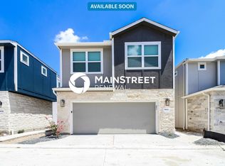 9824 Rugged Oaks Dr, Houston, TX 77080