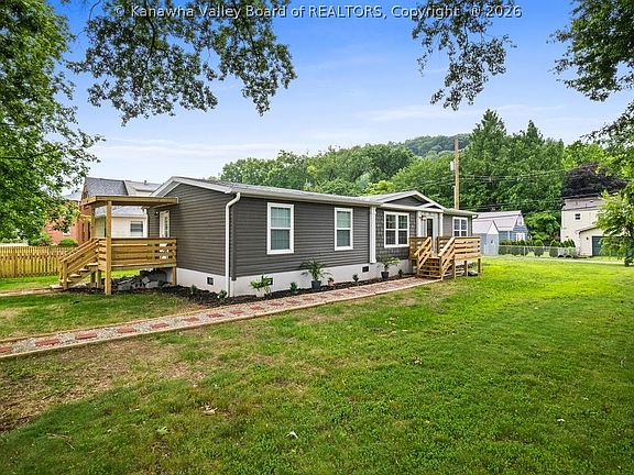 2nd image of 4013 Venable Ave SE