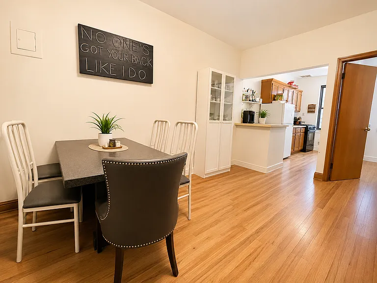 16 Kosciuszko St #1A — Photo 4