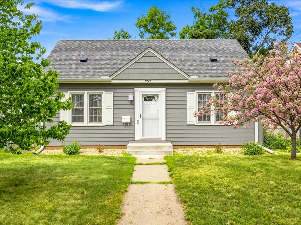 4921 Dupont Ave N, Minneapolis, MN 55430