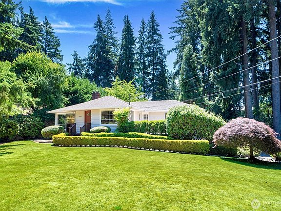 4th image of 10425 SE 22nd Street