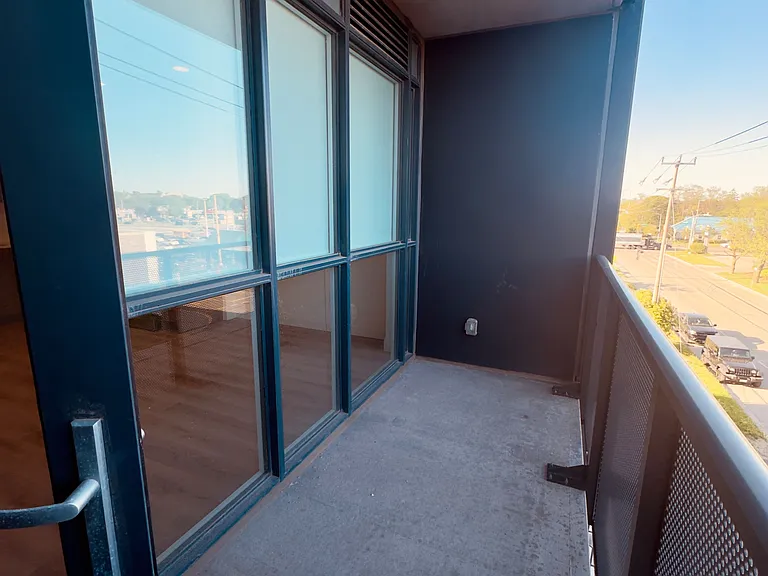 1333 Weber St E #304 — Photo 12