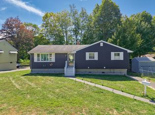 20 Blue Trail Dr, Waterbury, CT 06705