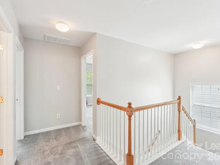 14417 Laurel Tree Ln — Photo 37