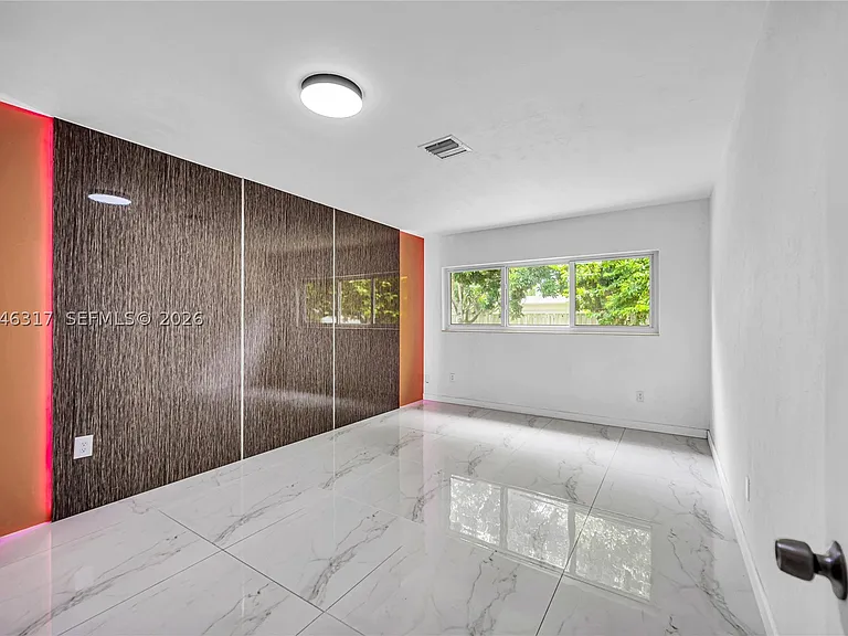12525 SW 68th Ct — Photo 24