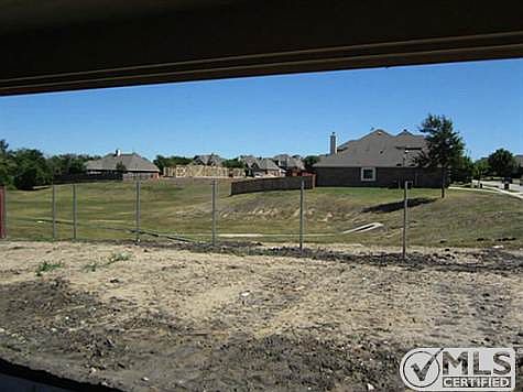 1st image of 302 San Jacinto Dr