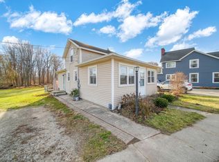 313 Monroe St, Brooklyn, MI 49230