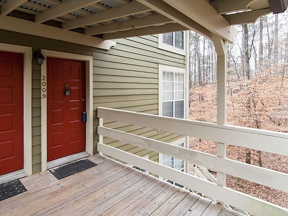 2nd image of 2009 Riverview Dr SE #0