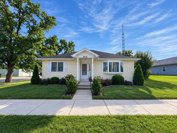 212 N Franklin St, Rockford, OH 45882