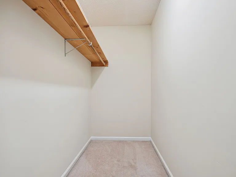 128 Shady Spring Pl — Photo 19