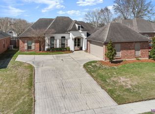 10129 Chestnut Oak Dr, Baton Rouge, LA 70809