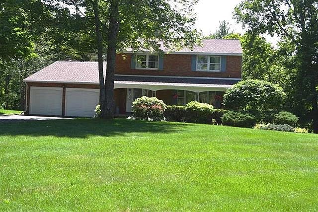 1st image of 19 Rivercrest Dr