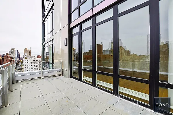 Rented by Bond New York | media 60