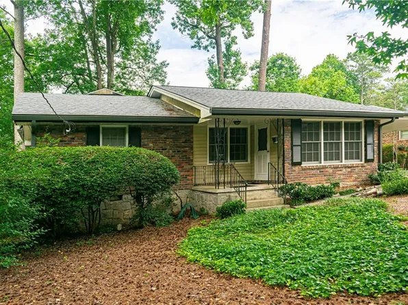 1263 Blueberry Trl, Decatur, GA 30033
