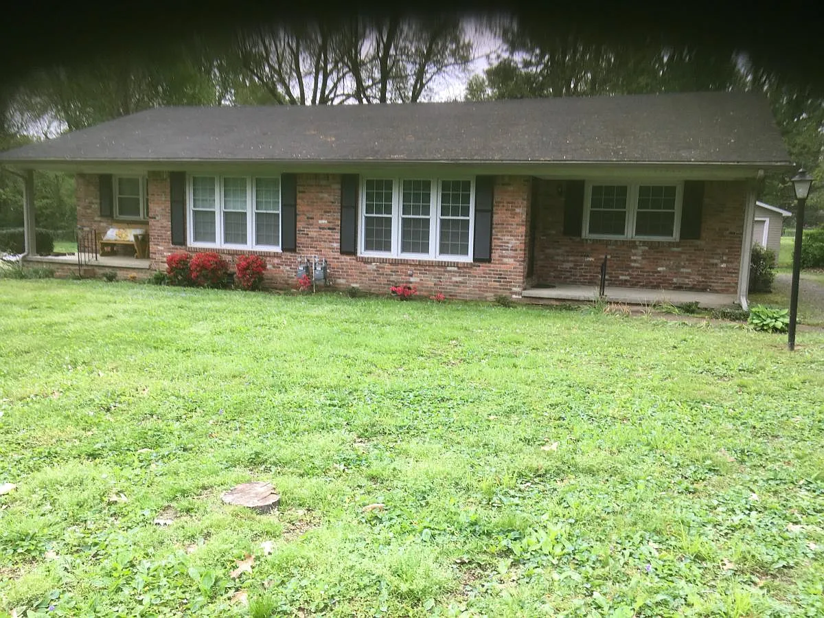 2 bed, 1040 sqft, $1,375 — Photo 1