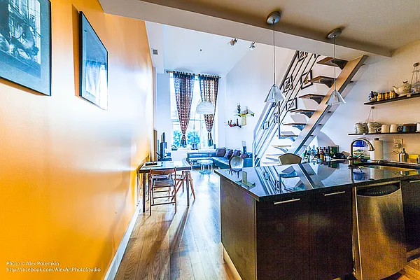 Sold by Silversons Realty LLC | media 7