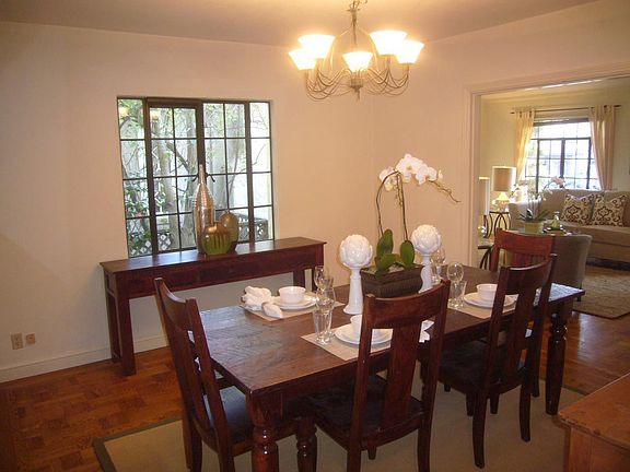 Formal Dining Room