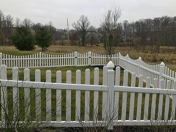 4th image of 309 Elmhurst Dr