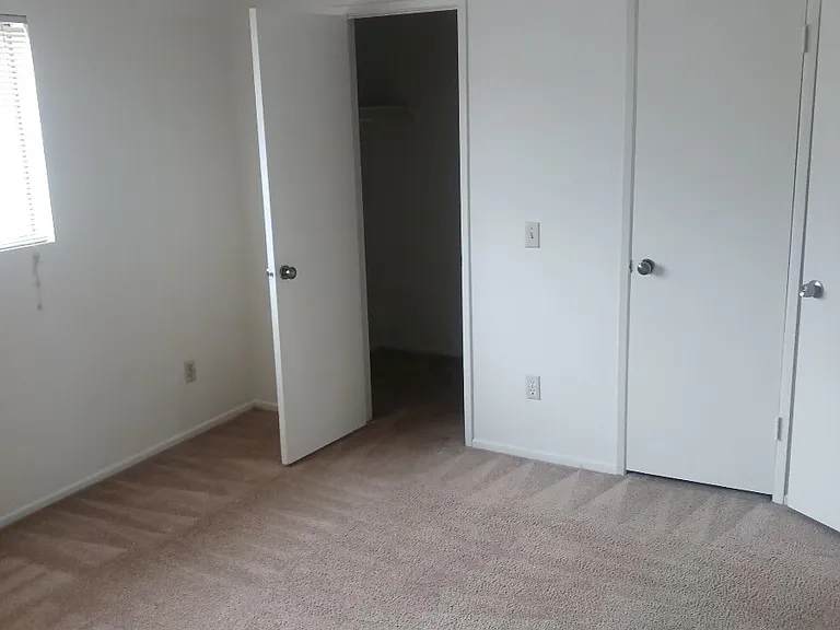 7107 Kester Ave #113 — Photo 11