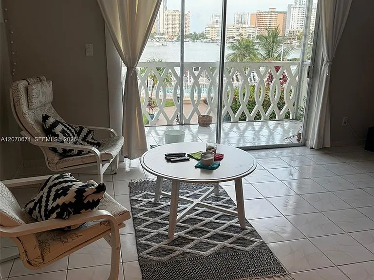 450 Golden Isles Dr #2F — Photo 17