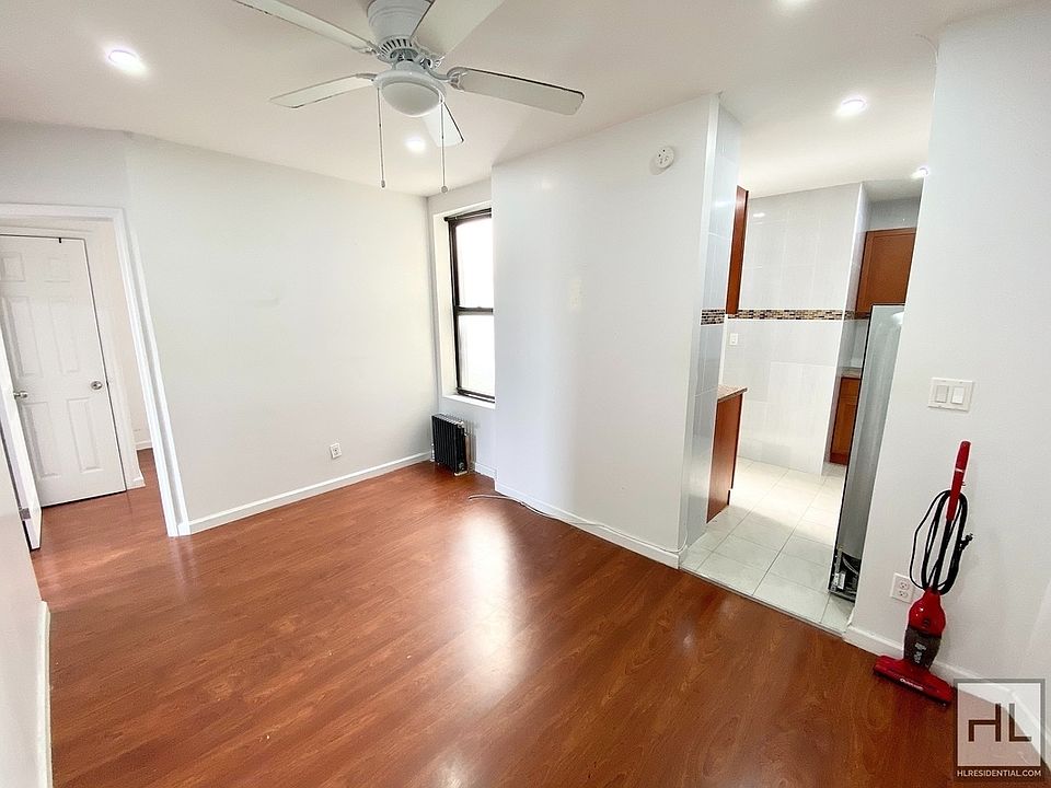 1st image of 129 Mott St #3/7