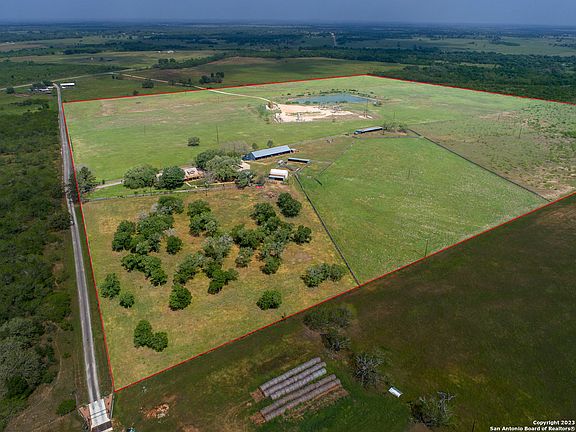 2nd image of 403 CR 177 (98.5 Acres)