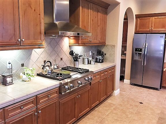 3rd image of 6700 Salvaterra Cir