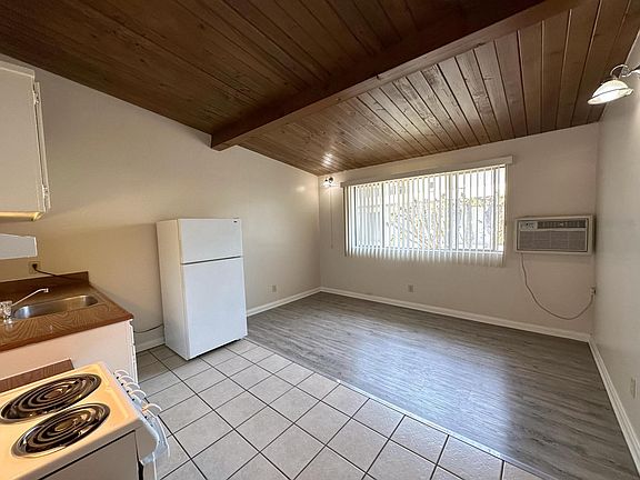 2nd image of 210 S Oak Knoll Ave APT 14