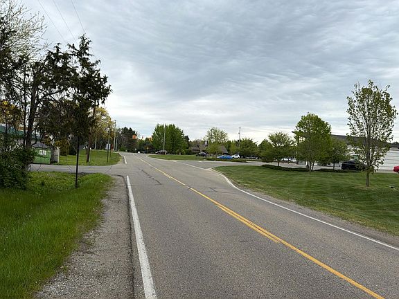 5th image of 3495 Luce Rd