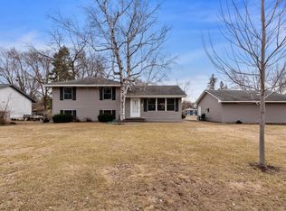 11509 Heather St NW, Coon Rapids, MN 55433