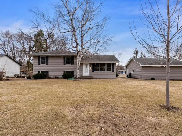 11509 Heather St NW, Coon Rapids, MN 55433